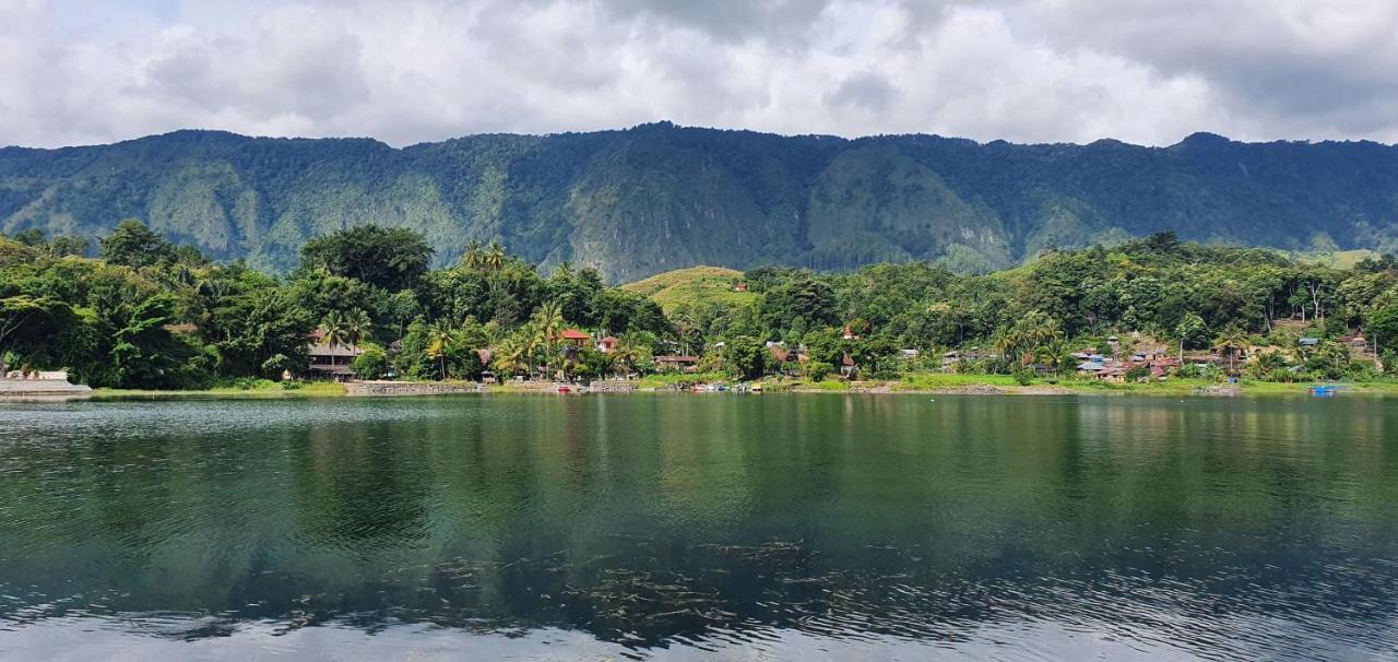 Aman'S Guesthouse Tuktuk Siadong Bagian luar foto