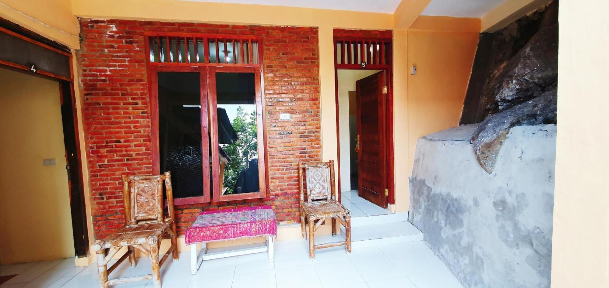 Aman'S Guesthouse Tuktuk Siadong Bagian luar foto